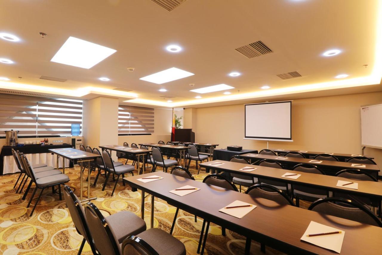 Bayview Park Hotel Manila Dış mekan fotoğraf
