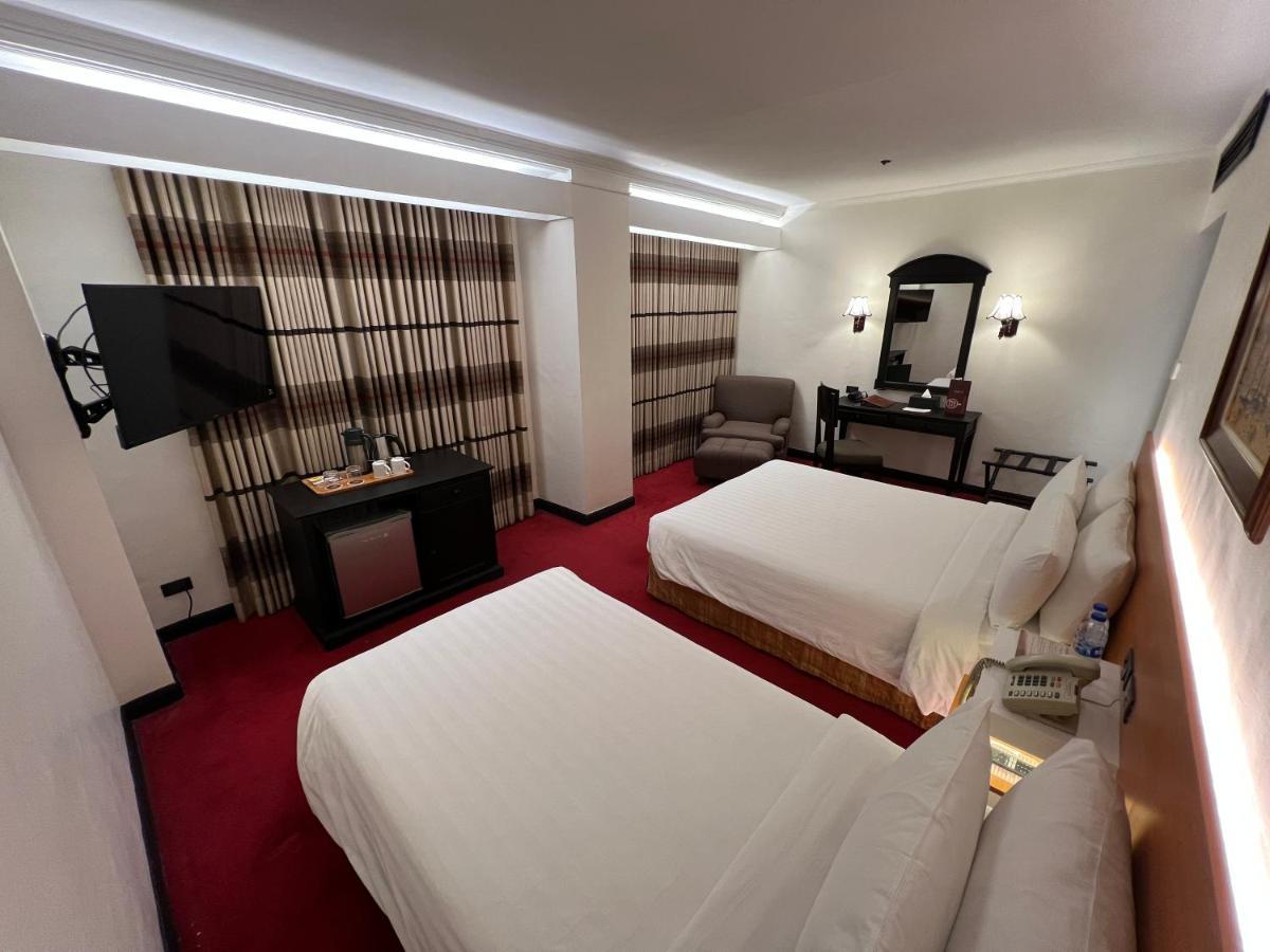 Bayview Park Hotel Manila Dış mekan fotoğraf