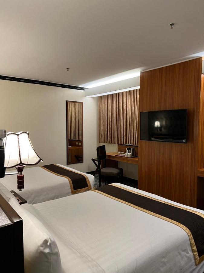 Bayview Park Hotel Manila Dış mekan fotoğraf